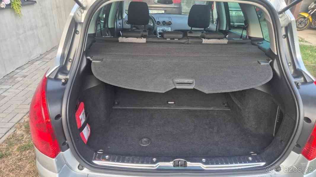 Peugeot 308 1,6   SW 2013 - foto 3