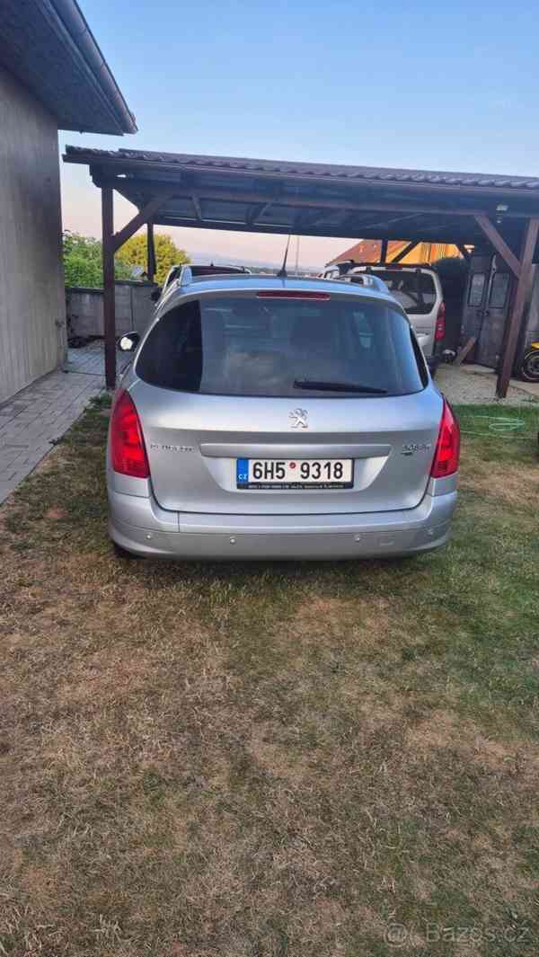 Peugeot 308 1,6   SW 2013 - foto 13