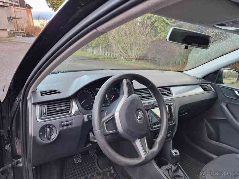 Škoda Rapid 1,6 - foto 12