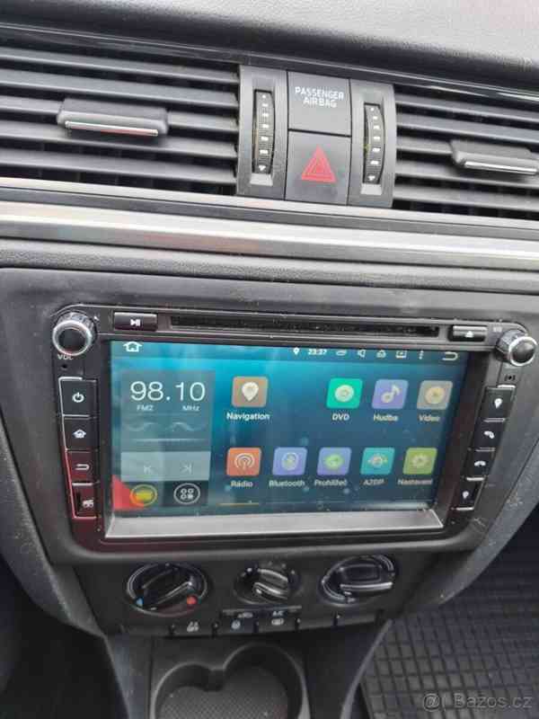 Škoda Rapid 1,6 - foto 9