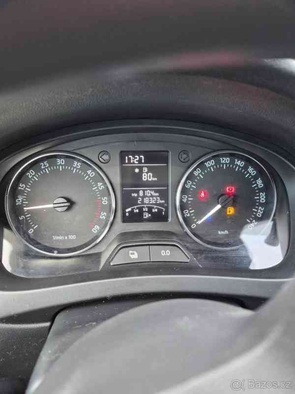 Škoda Rapid 1,6 - foto 8
