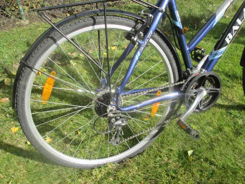 Dámské trekingové kolo - foto 5