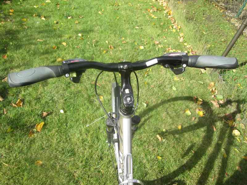 Dámské trekingové kolo - foto 4