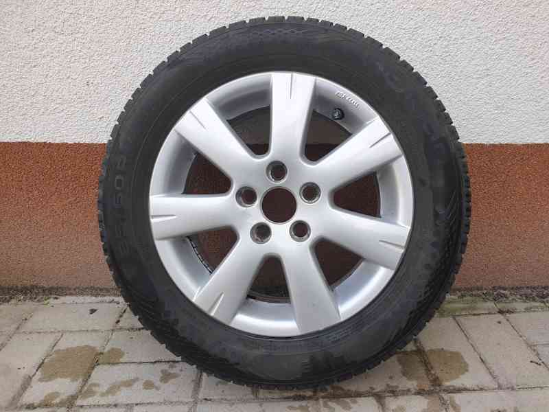 Pneu s disky 185/60 R14 letní Nokian (z Fabie) - foto 2