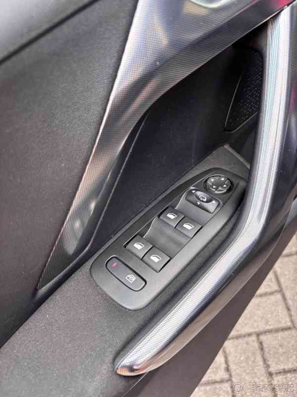 Peugeot 2008 2008 TOP stav - 119 000 km - foto 13