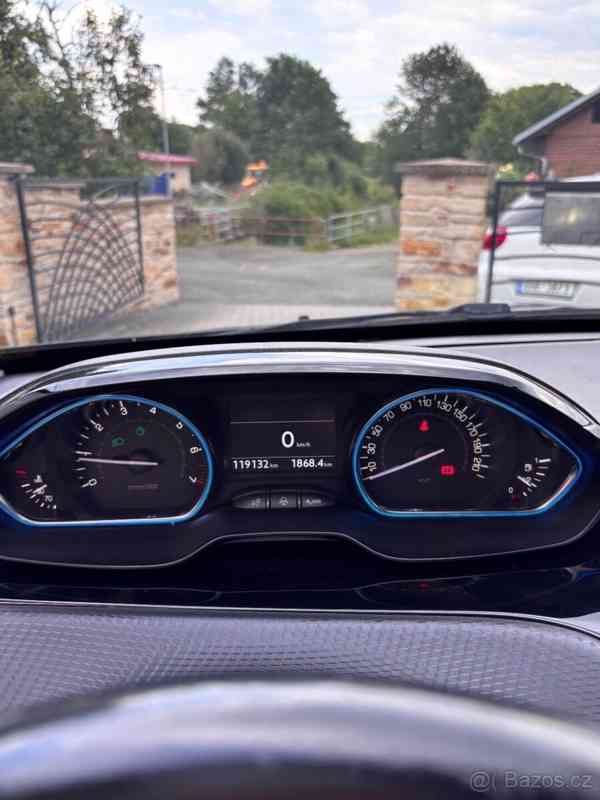 Peugeot 2008 2008 TOP stav - 119 000 km - foto 12