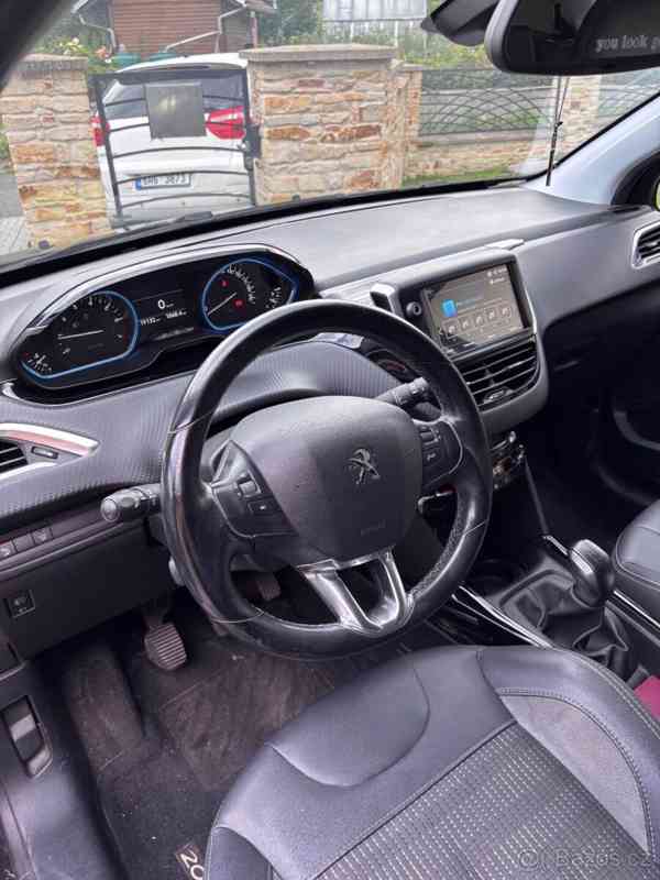 Peugeot 2008 2008 TOP stav - 119 000 km - foto 11
