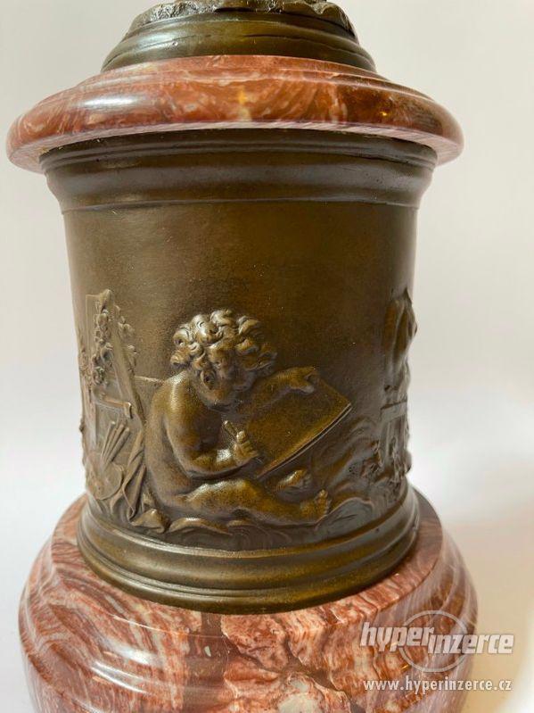 Bohyně hojnosti a štěstí Fortuna - bronzová socha - foto 5