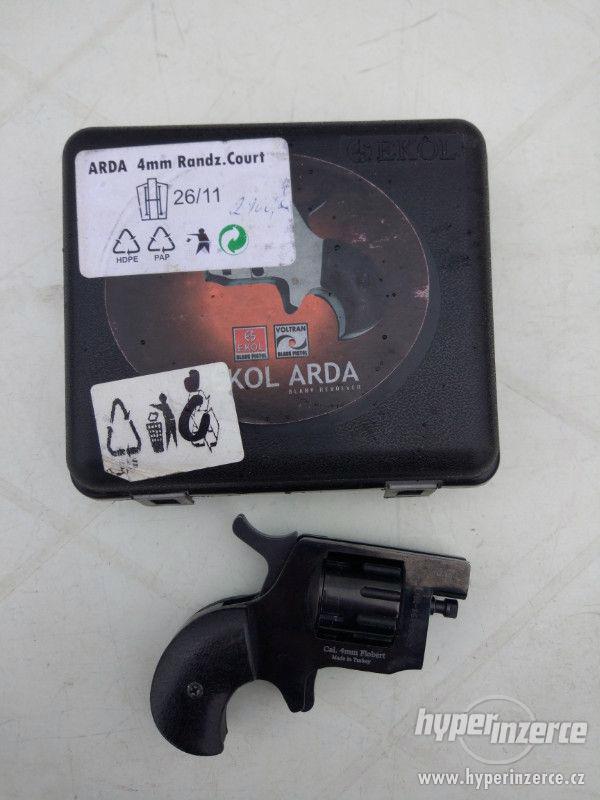 Miniaturní flobert revolver značky Ekol mod. ARDA v kal. 4 m - foto 3