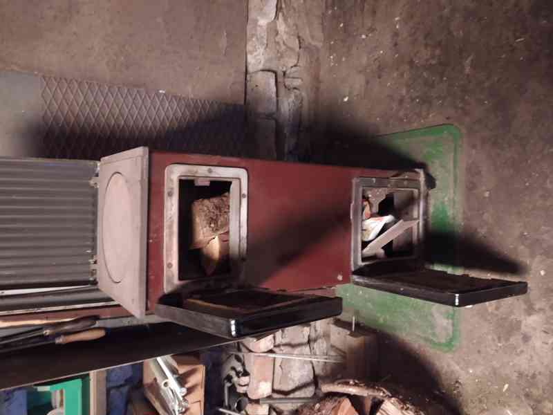 kamna Petry - foto 3