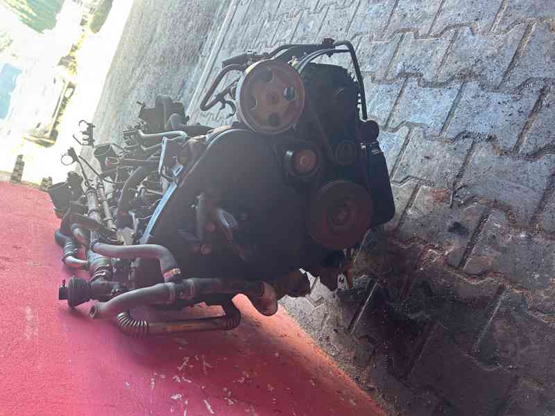 Motor 2,0 hdi 62KW RHV Peugeot Citroen Záruka - foto 2