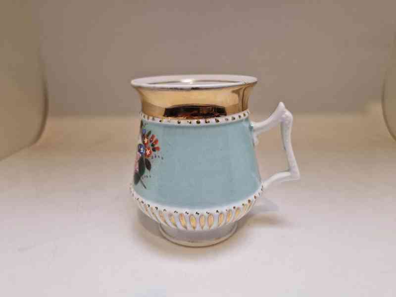 Hezký malovaný porcelánový Hrnek Mušlák - foto 3