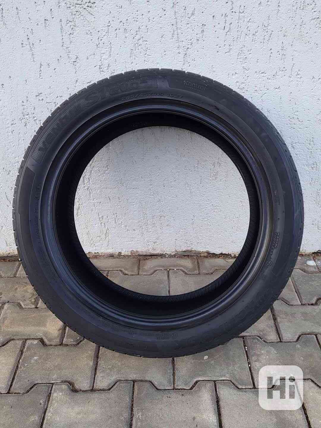  Prodám 4 ks letních pneumatik Hankook 245/45 R19 - foto 1