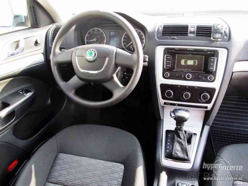 Prodám Škoda Octavia 2 facelift, 7 DSG automat převod, 2012 - foto 5