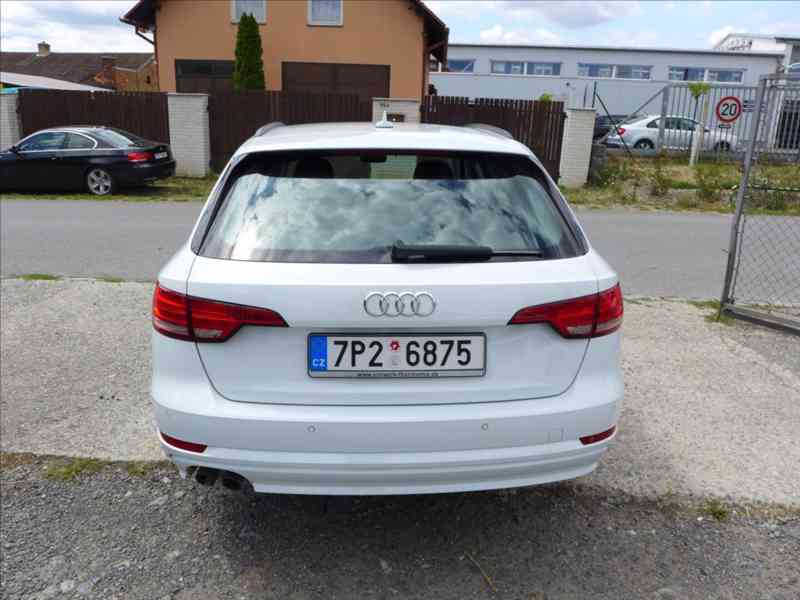 Audi A4 2,0 TDI 140KW, NAVI, VÝHŘEV - foto 6