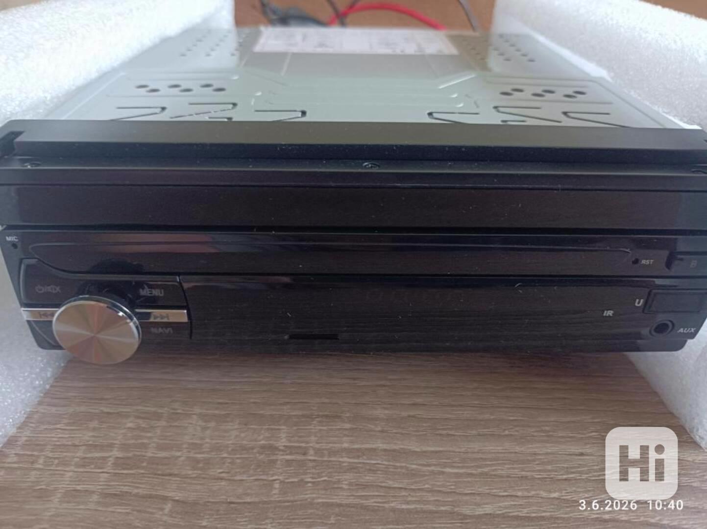 Prodám nové autoradio s výklopným panelem - foto 1
