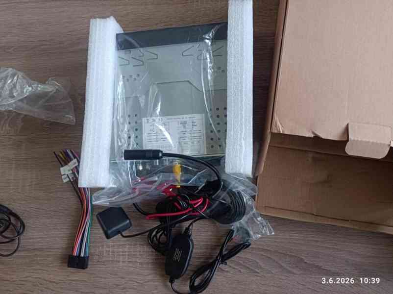 Prodám nové autoradio s výklopným panelem - foto 11