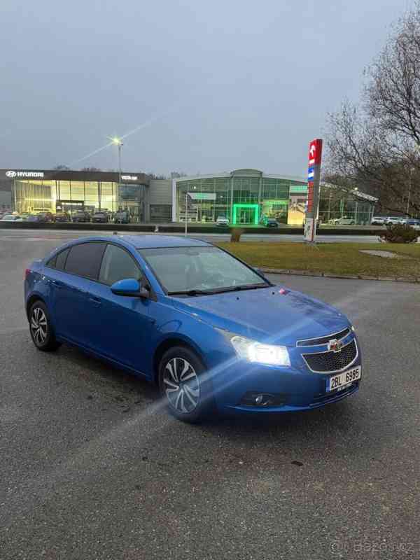 Chevrolet Cruze 1,6   2011 91kw - foto 2
