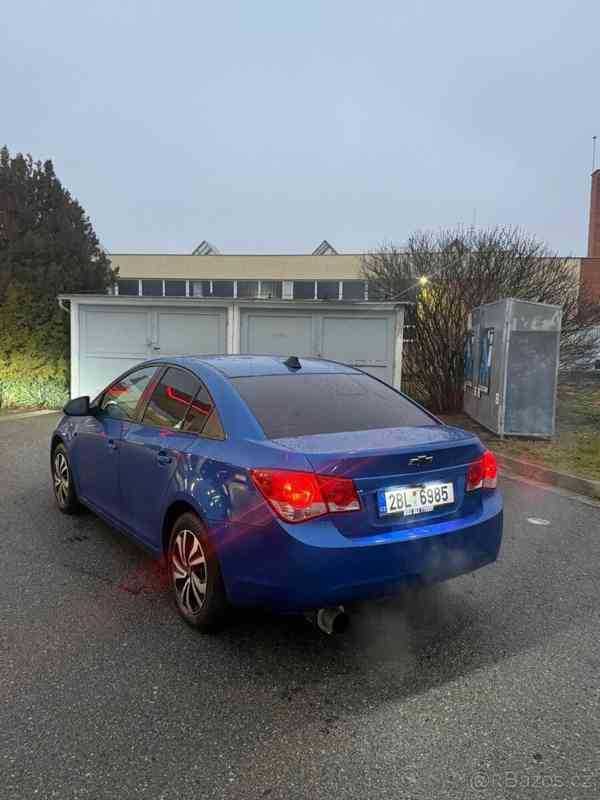 Chevrolet Cruze 1,6   2011 91kw - foto 5