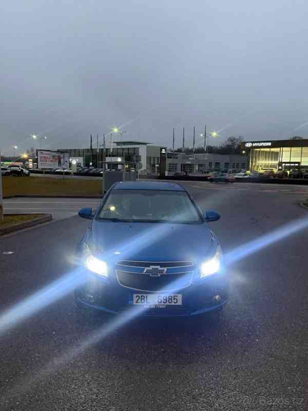Chevrolet Cruze 1,6   2011 91kw - foto 1