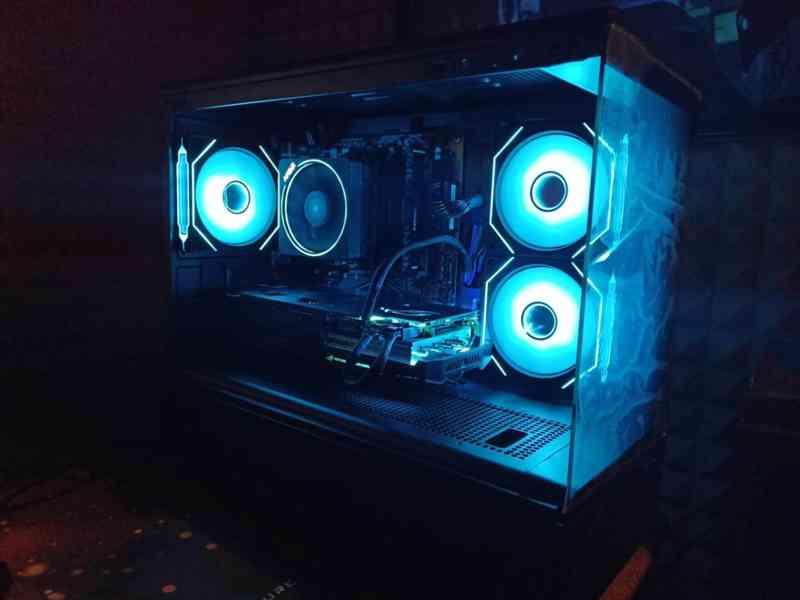 🚀 HERNÍ PC RYZEN 5 5600, 16GB RAM, RX 5700 XT STRIX, SSD 🚀 - foto 6