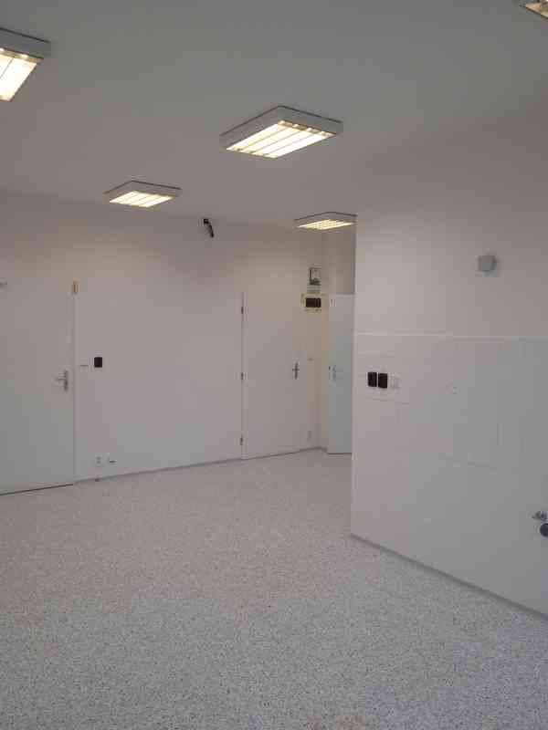 Pronájem ordinace ve zdravotním středisku MEDISPOL - foto 7