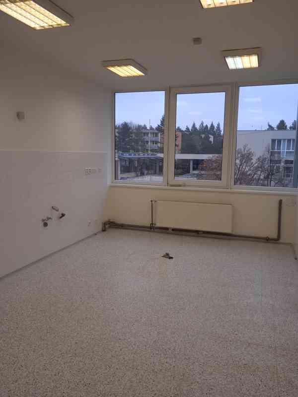 Pronájem ordinace ve zdravotním středisku MEDISPOL - foto 9