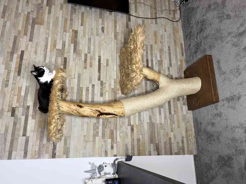 Škrabadlo pro velké kočky  - foto 4