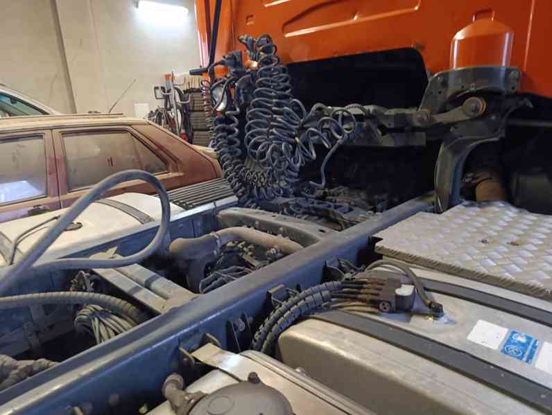 SCANIA R480 6x2 - foto 6