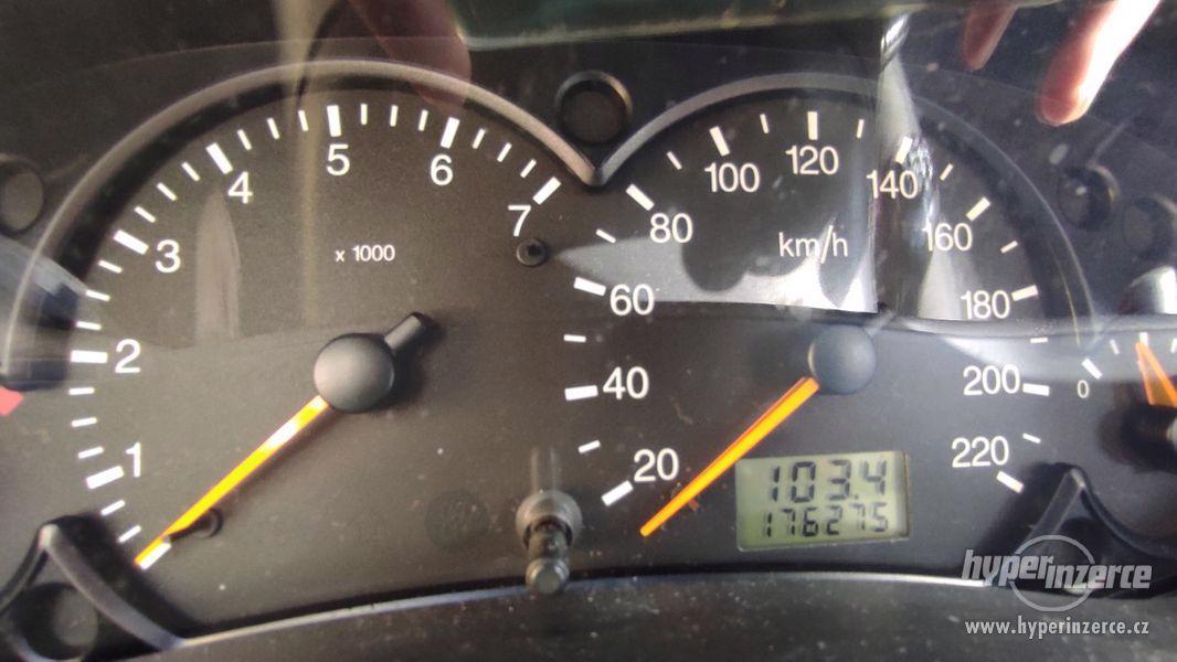 Ford Focus 1.6 16V, 74kw - foto 8