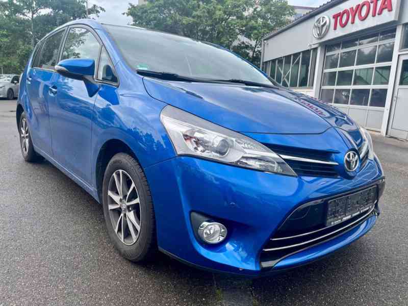 Toyota Verso 1.8i SkyView Edition benzín 108kw - foto 6