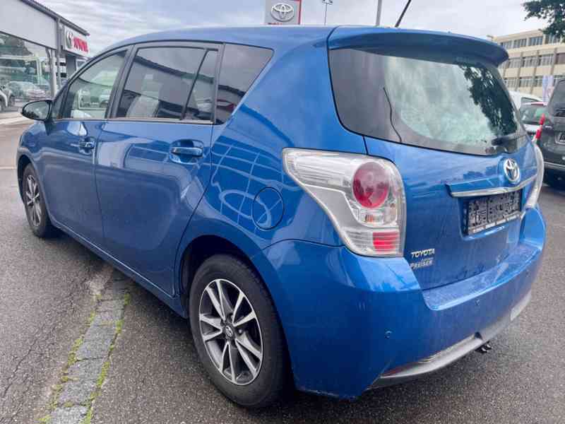 Toyota Verso 1.8i SkyView Edition benzín 108kw - foto 16