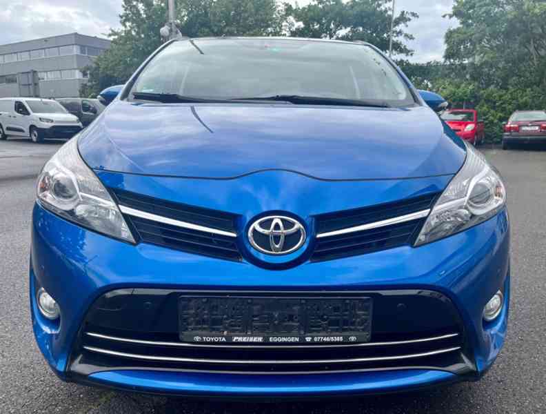 Toyota Verso 1.8i SkyView Edition benzín 108kw - foto 11