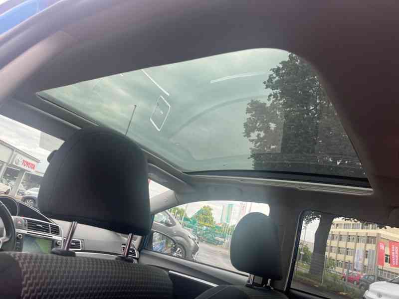 Toyota Verso 1.8i SkyView Edition benzín 108kw - foto 9
