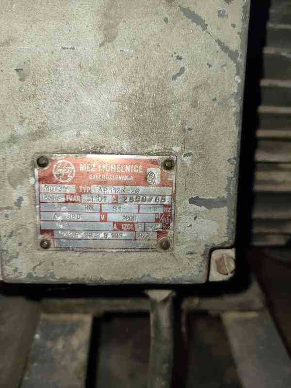 Cirkulárka - foto 3