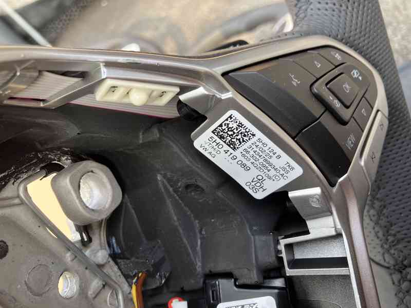 volant dsg multifunkcni vw - foto 17