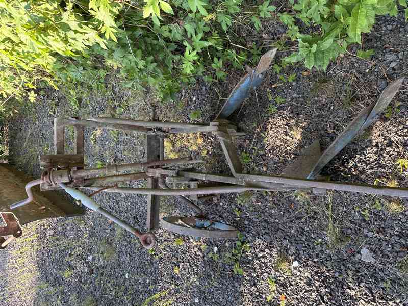 Malý dvouradlicovy pluh - foto 2
