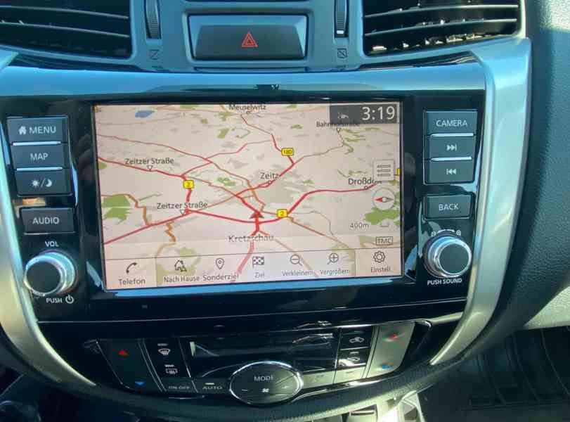 Nissan Navara 2,3dCi Tekna 140kw - foto 8