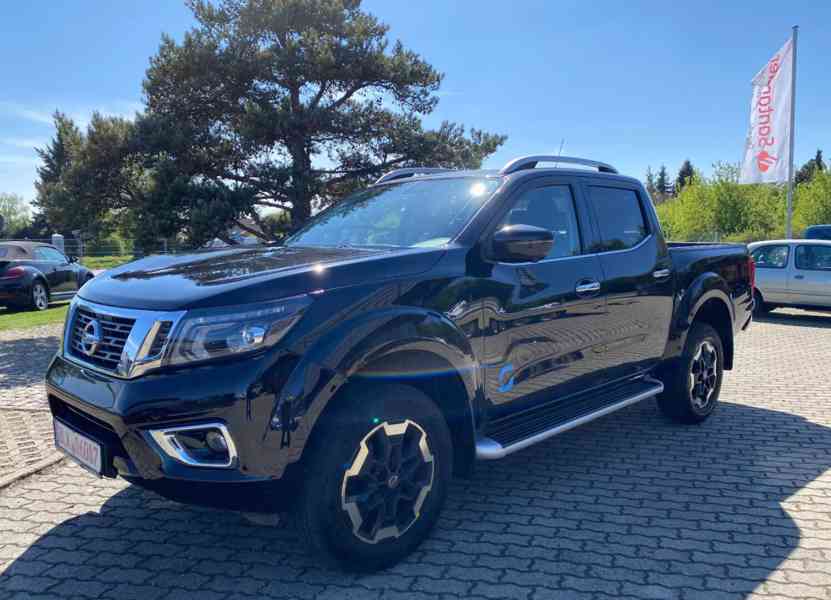 Nissan Navara 2,3dCi Tekna 140kw - foto 14