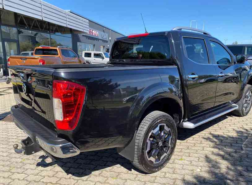 Nissan Navara 2,3dCi Tekna 140kw - foto 3