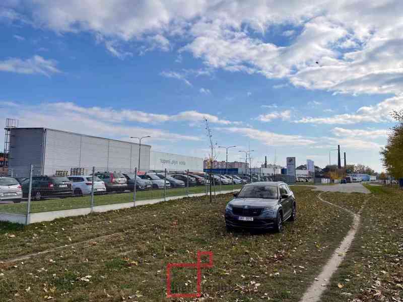 Prodej pozemku 2164m2 / Olomouc - Holice - foto 2