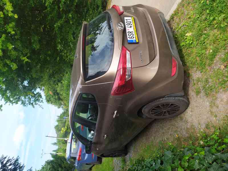 Hyundai ix20, Benzín 1.4, 66 kw - foto 5