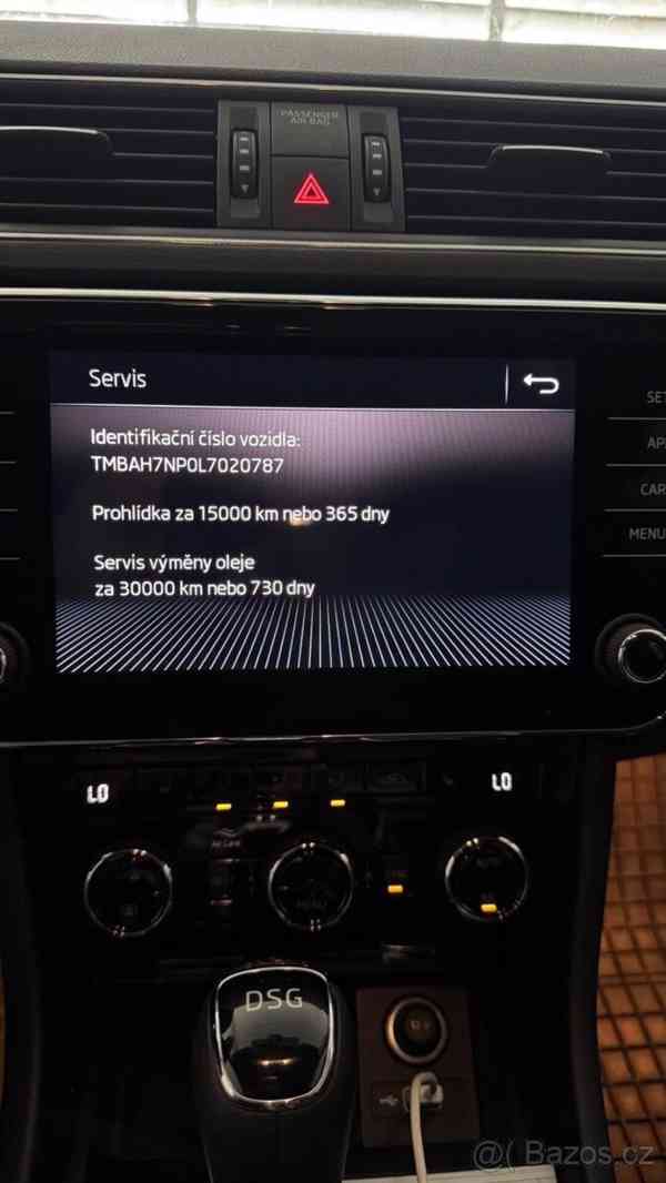Škoda Superb 2,0   tdi 110kw DSG - foto 18