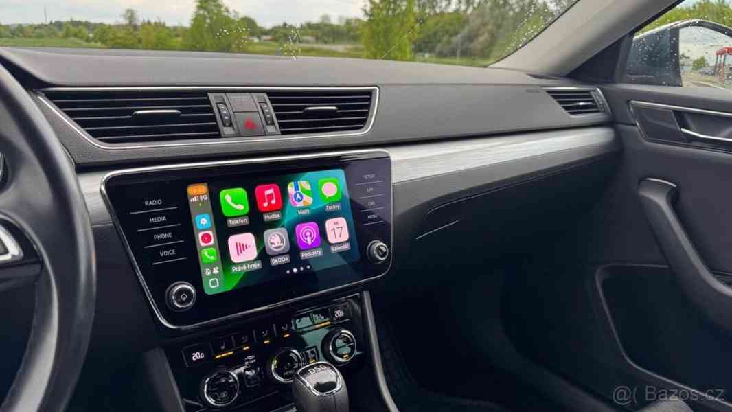 Škoda Superb 2,0   tdi 110kw DSG - foto 17