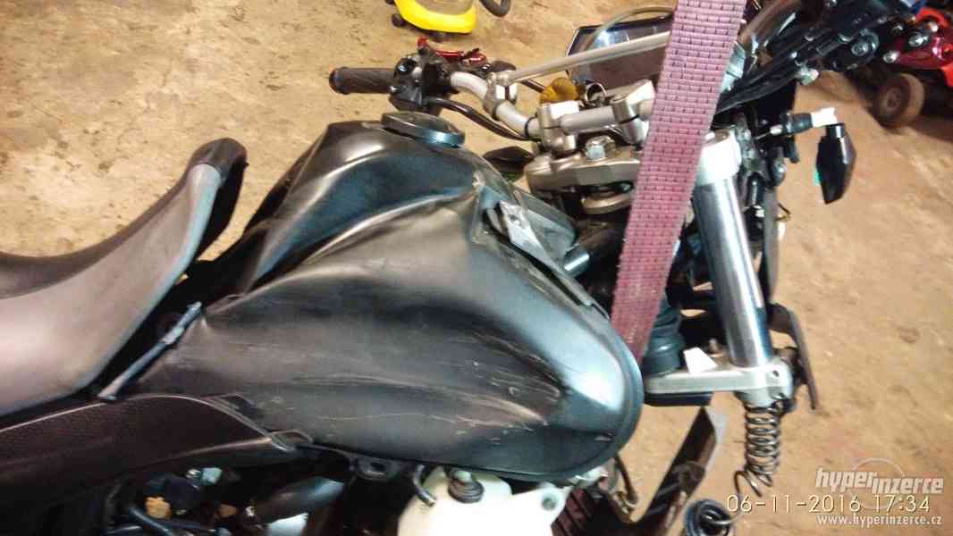 Prodam Yamaha XT660X po dopravní nehodě - foto 7