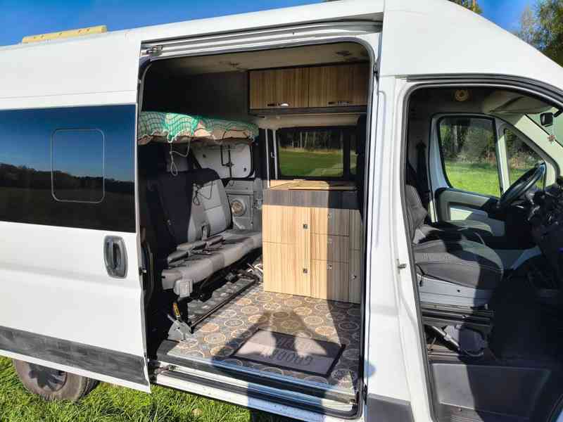 FIAT DUCATO COMBI 2.3 JTD 96 kW, 9 MÍST, obytný vůz  - foto 7