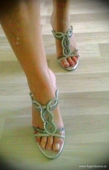 Luxusni kozene sandalky s kaminky Swarovski, vel.41 - foto 1