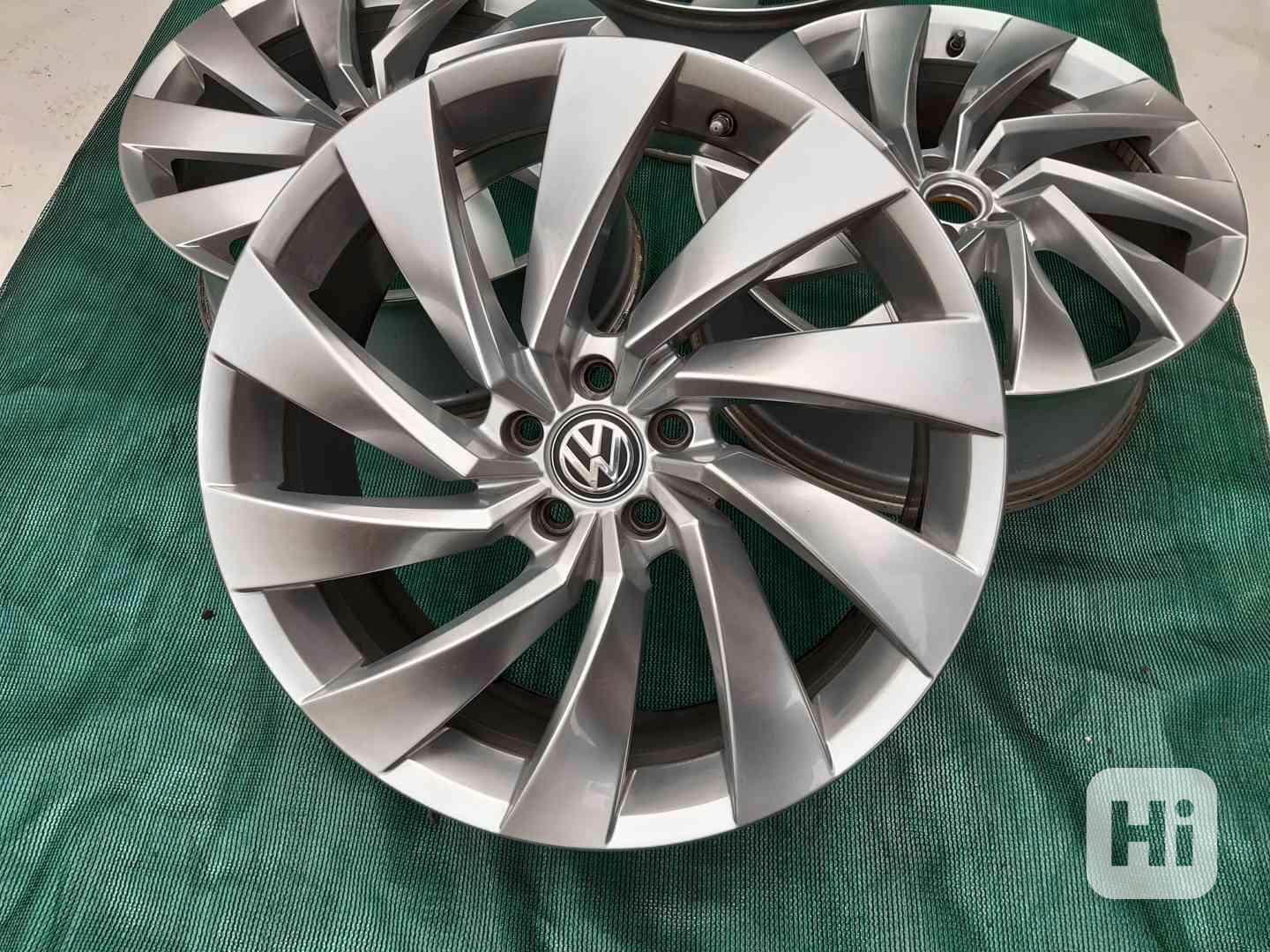 Alu disky Volkswagen Arteon R20 Rosario Silver - foto 1