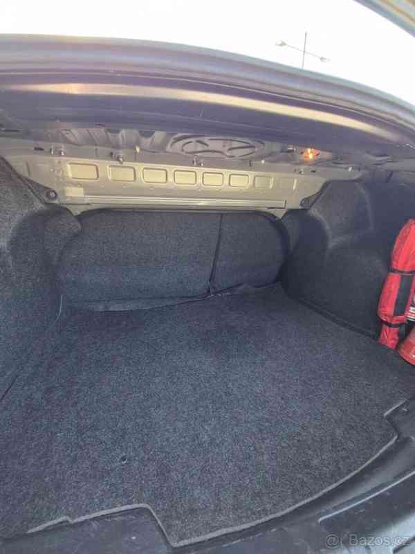 Mazda 3 2,0 i DISI 111kW sedan r.v.12/2011 - foto 13