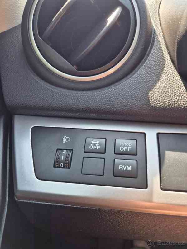 Mazda 3 2,0 i DISI 111kW sedan r.v.12/2011 - foto 6